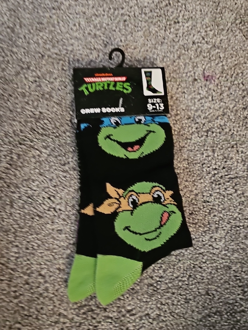 E4🔹️Teenage Mutant Ninja Turtles Black & Green Crew Socks - Licensed